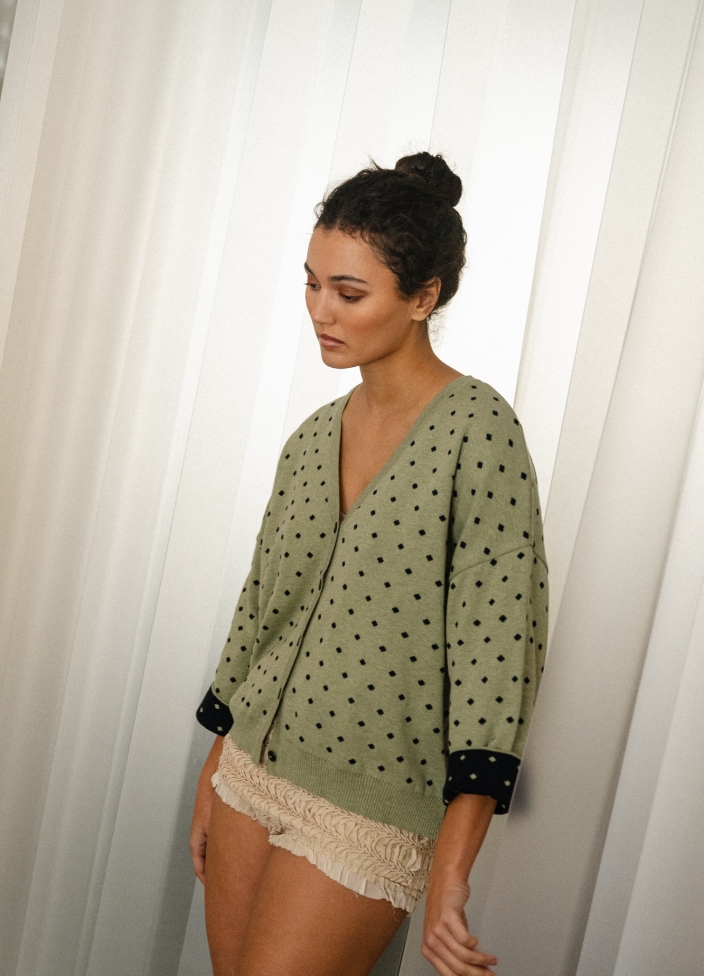 re-edición | universo cardigan laurel